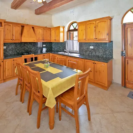 Ta Xandru Triq Marsalforn Gozo
